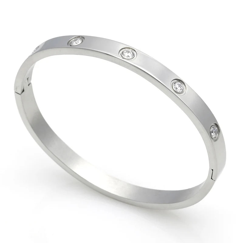 The Solan Cuff