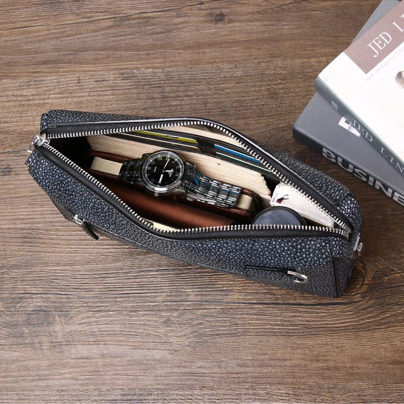 The Winter Clutch