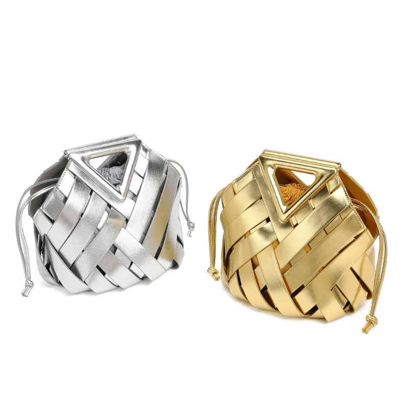 The Muna Solara Clutch
