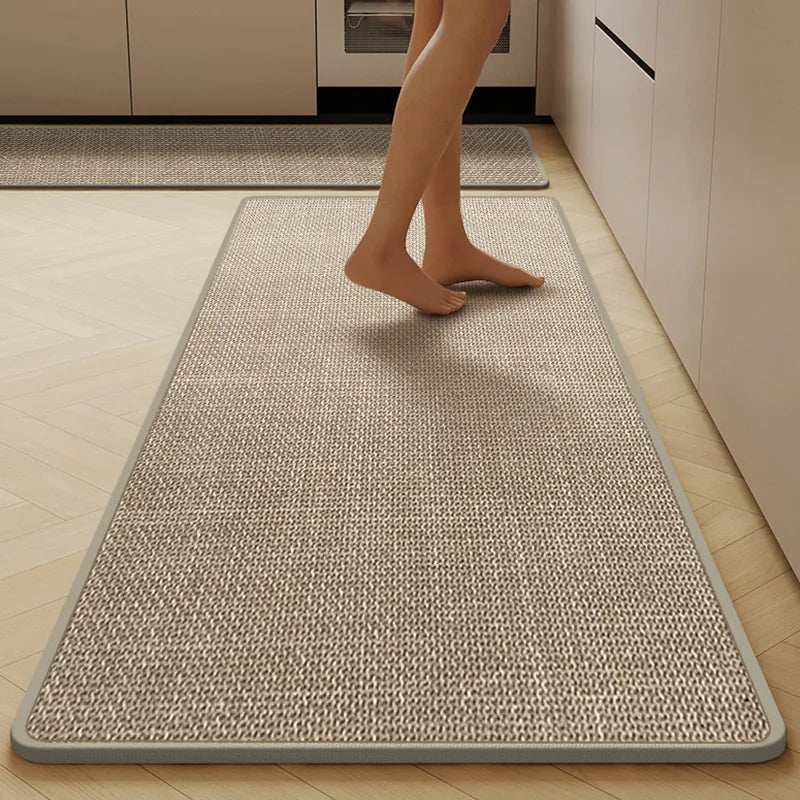 The Valen Charcoal Runner