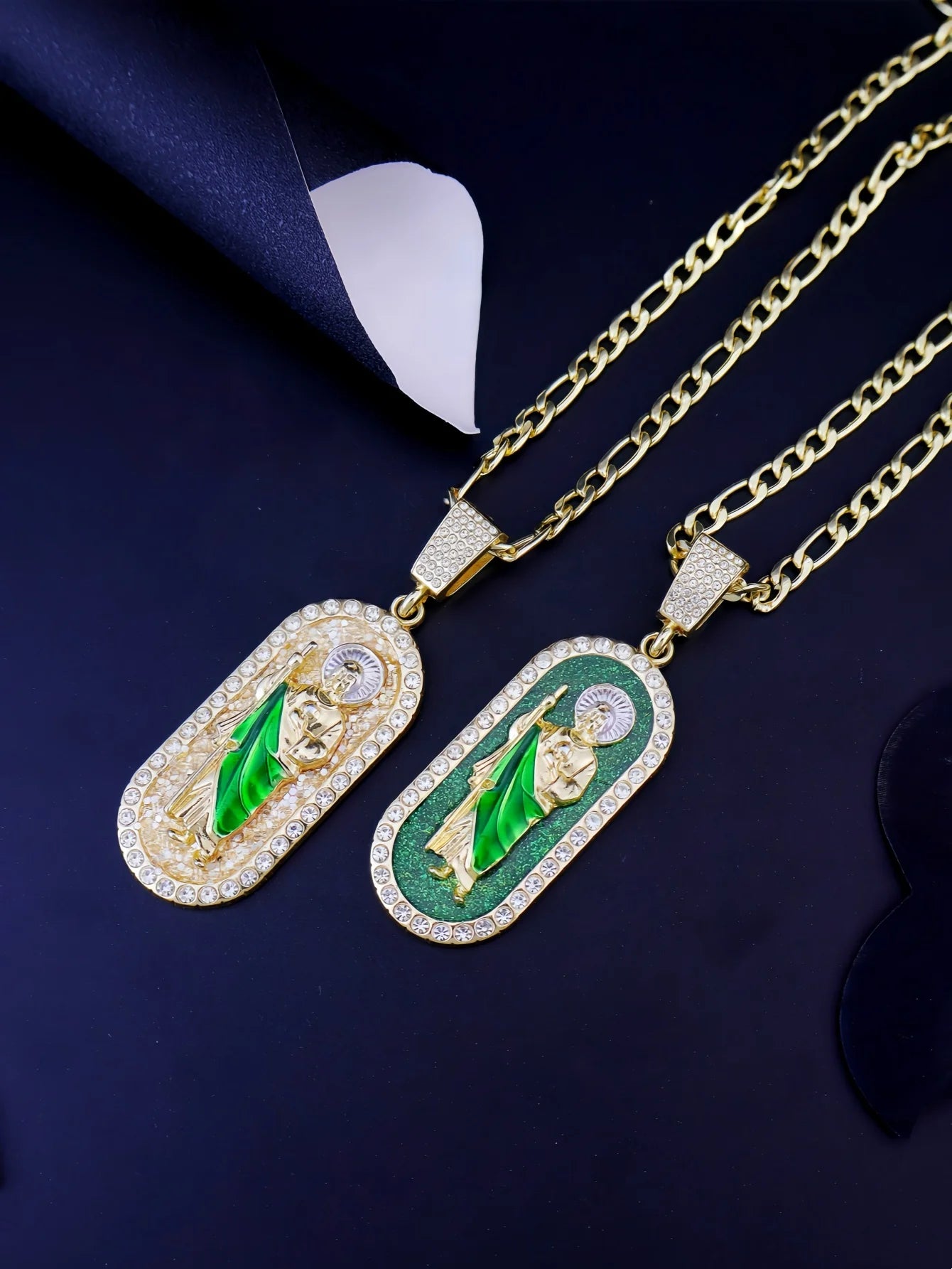 The Isolde Pendant