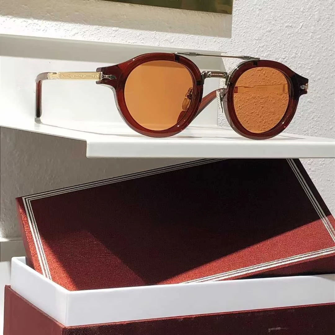 The Aurelia Rouge Frames