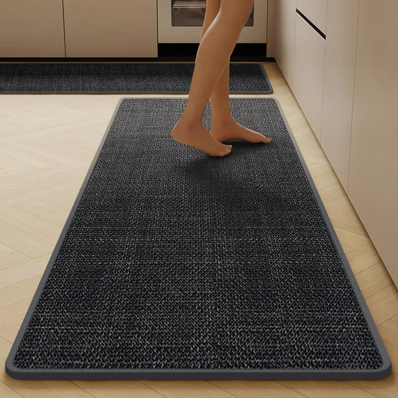 The Valen Charcoal Runner