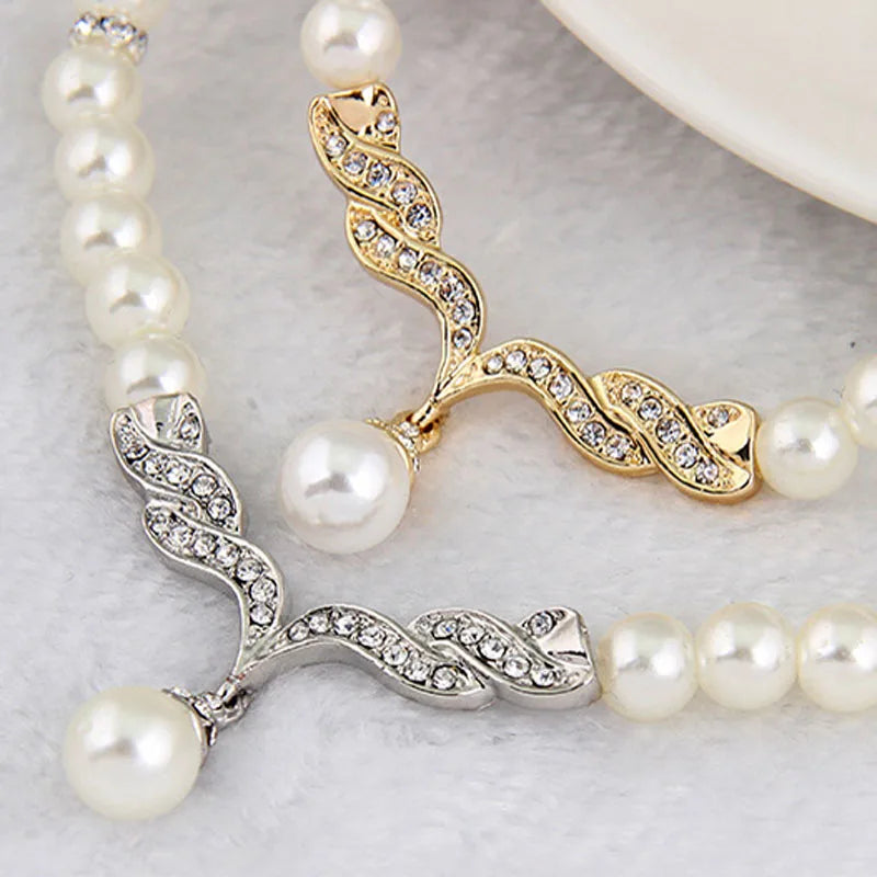The Lyra Pearlline
