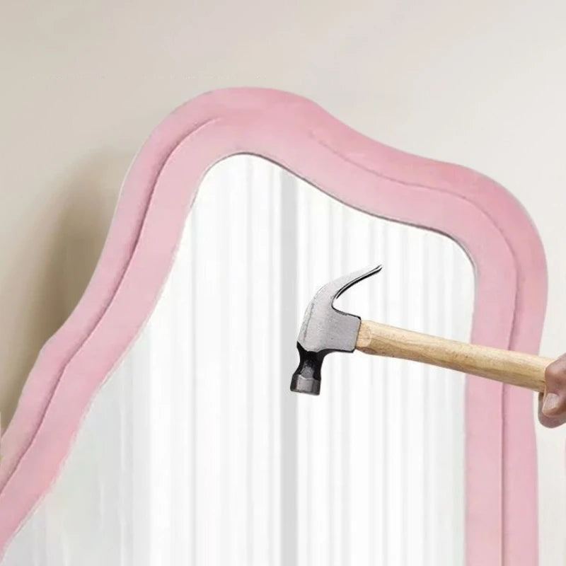 The Valen Noir Mirror
