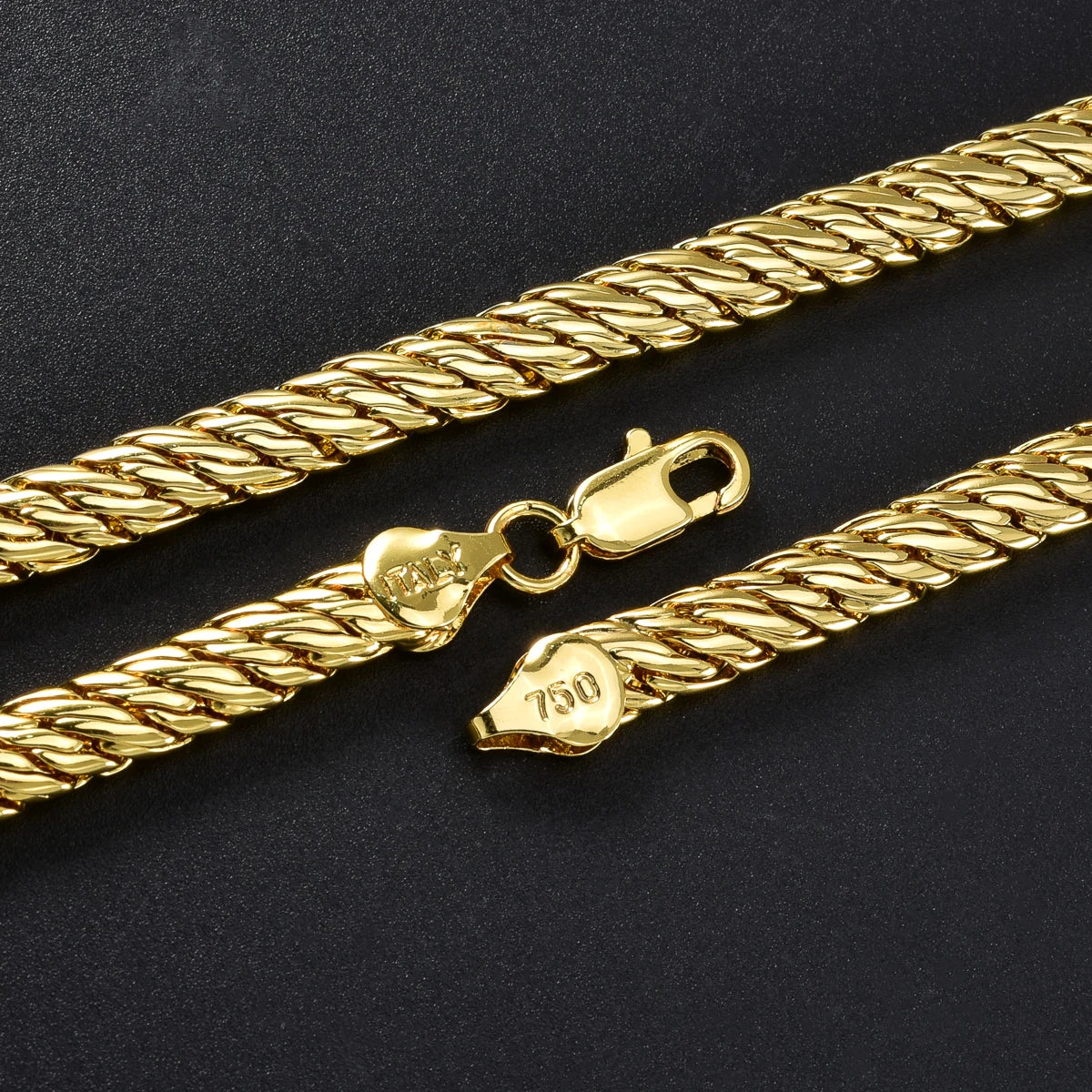The Solen Torque Gold