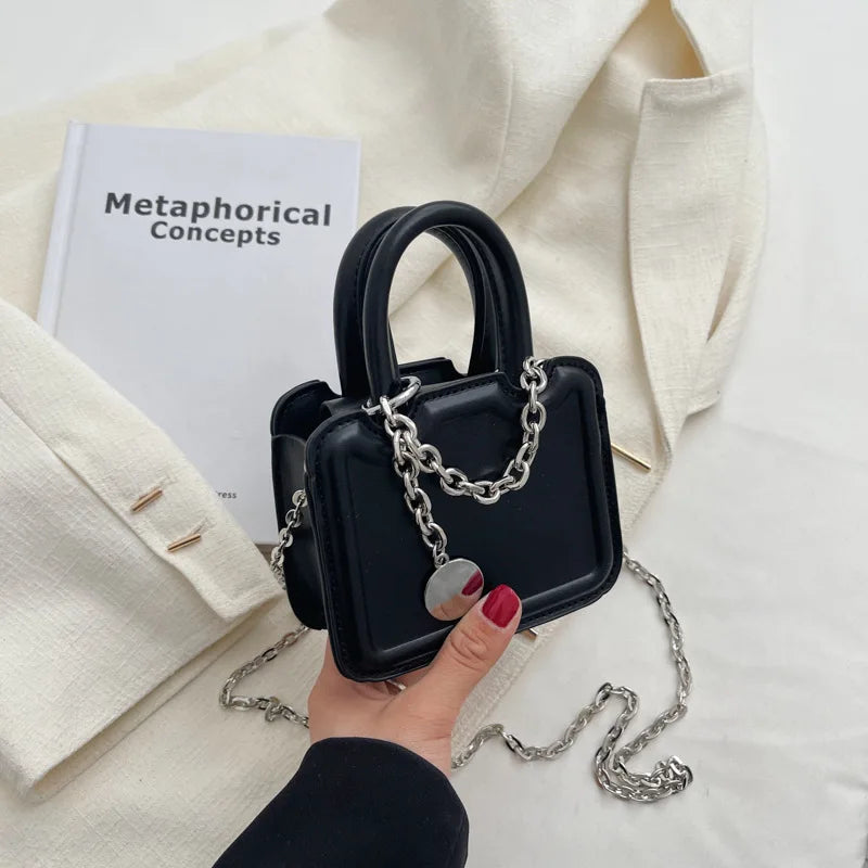 The Muna Verté Bag