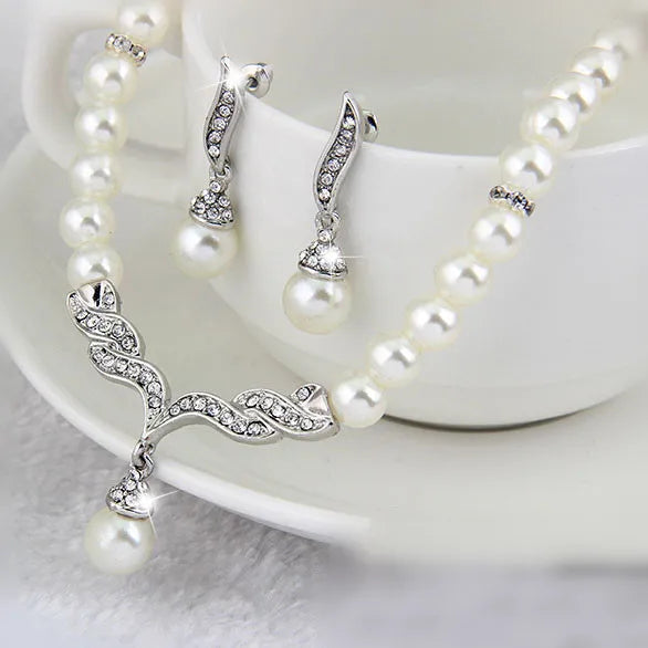 The Lyra Pearlline