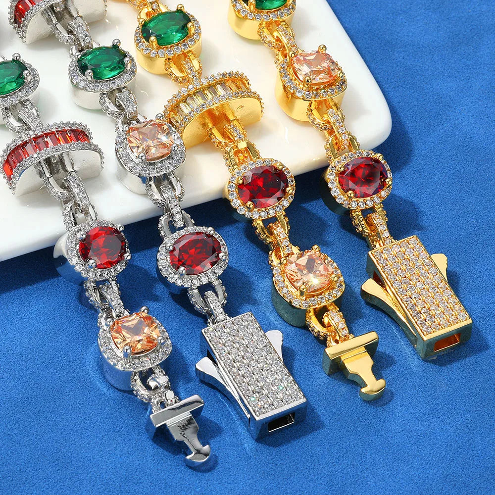 The Aurean Chain