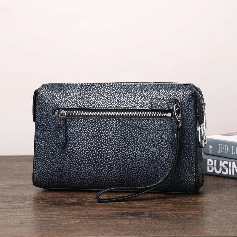 The Winter Clutch