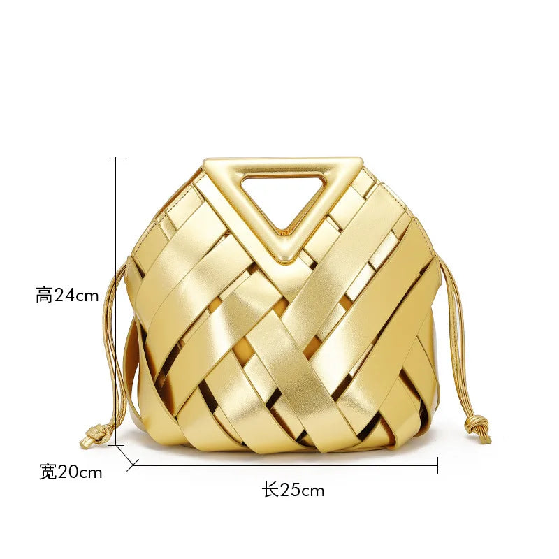 The Muna Solara Clutch