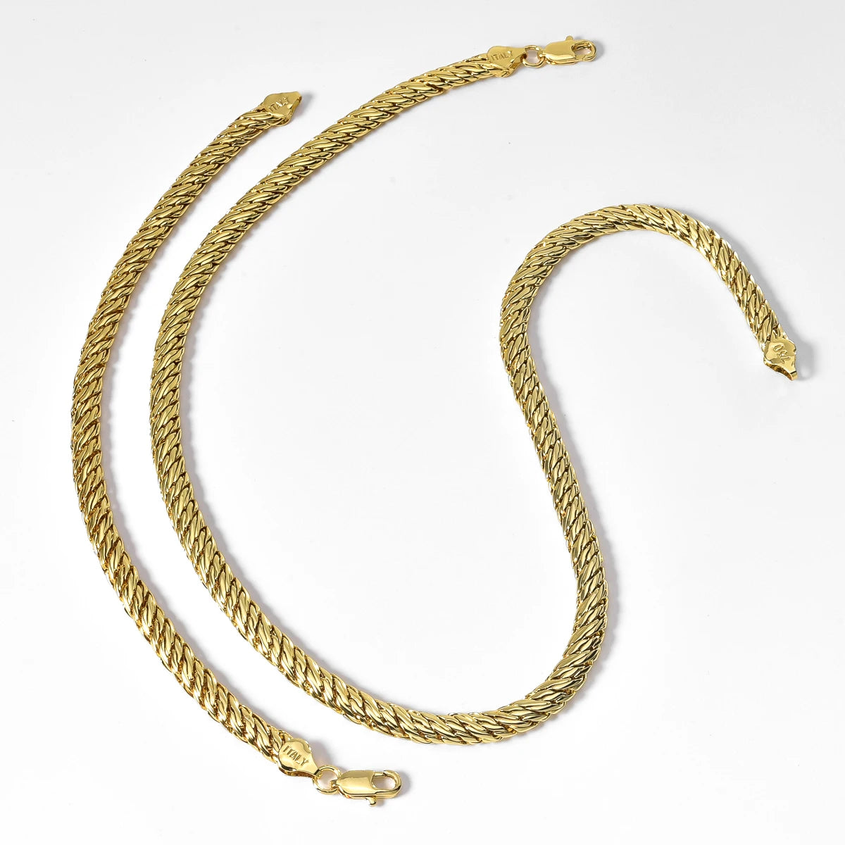 The Solen Torque Gold