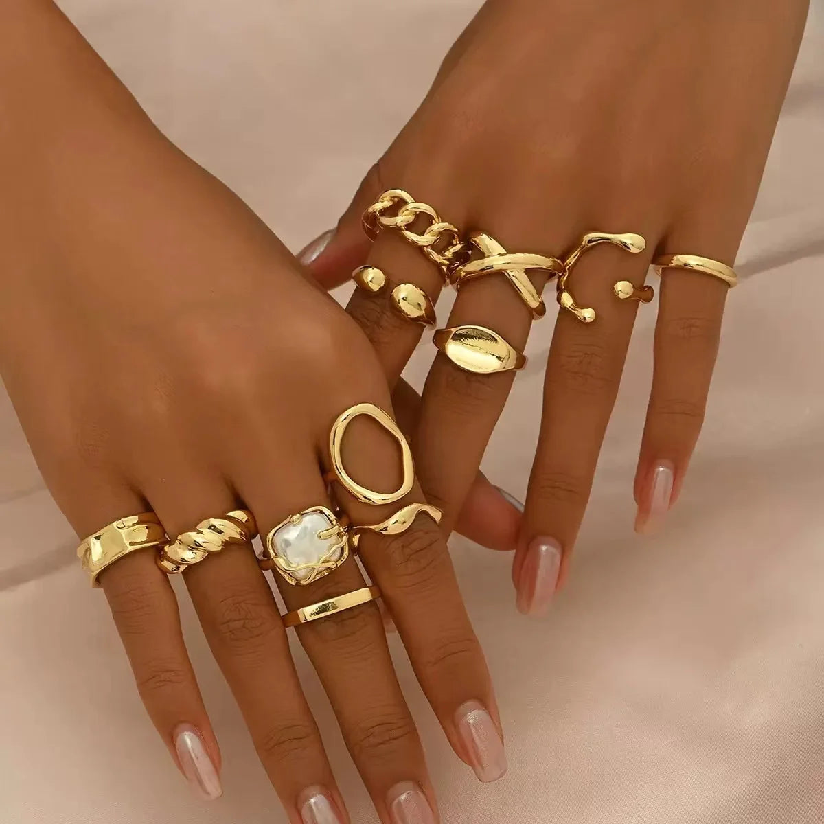 The Amara Set
