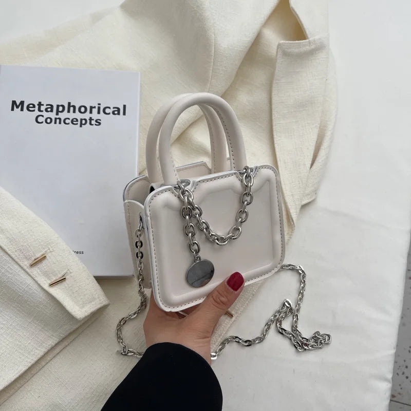 The Muna Verté Bag