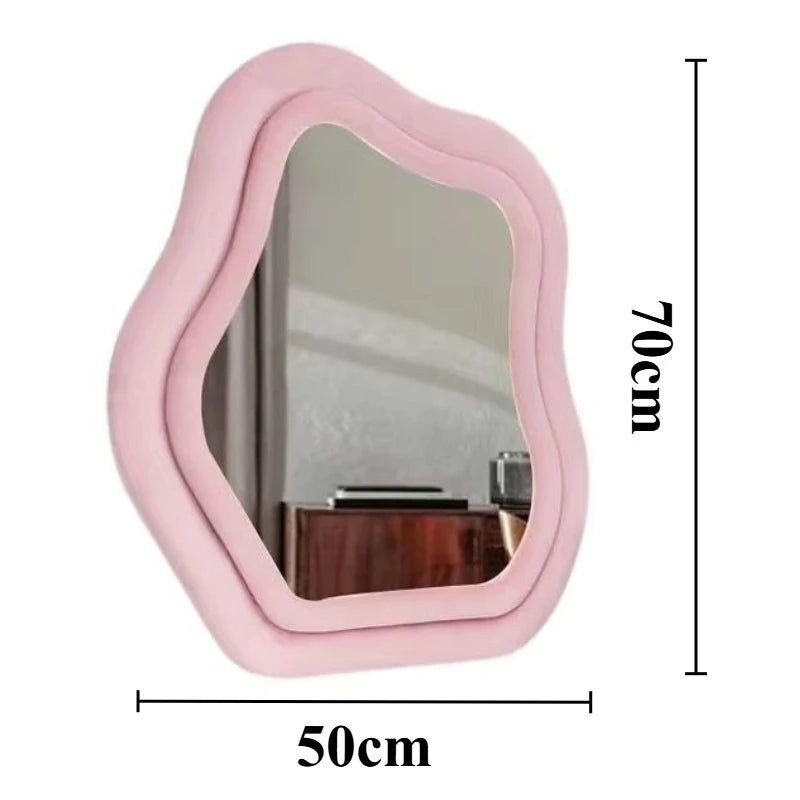 The Valen Noir Mirror