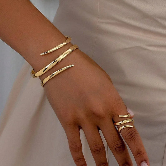 The Calista Cuff