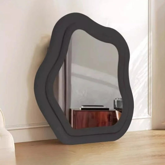 The Valen Noir Mirror